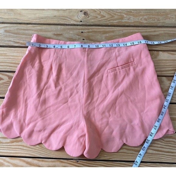 NWT Mittoshop Scallop Hem High Waisted Casual Shorts Size Large Women’s Peach - Picture 9 of 9